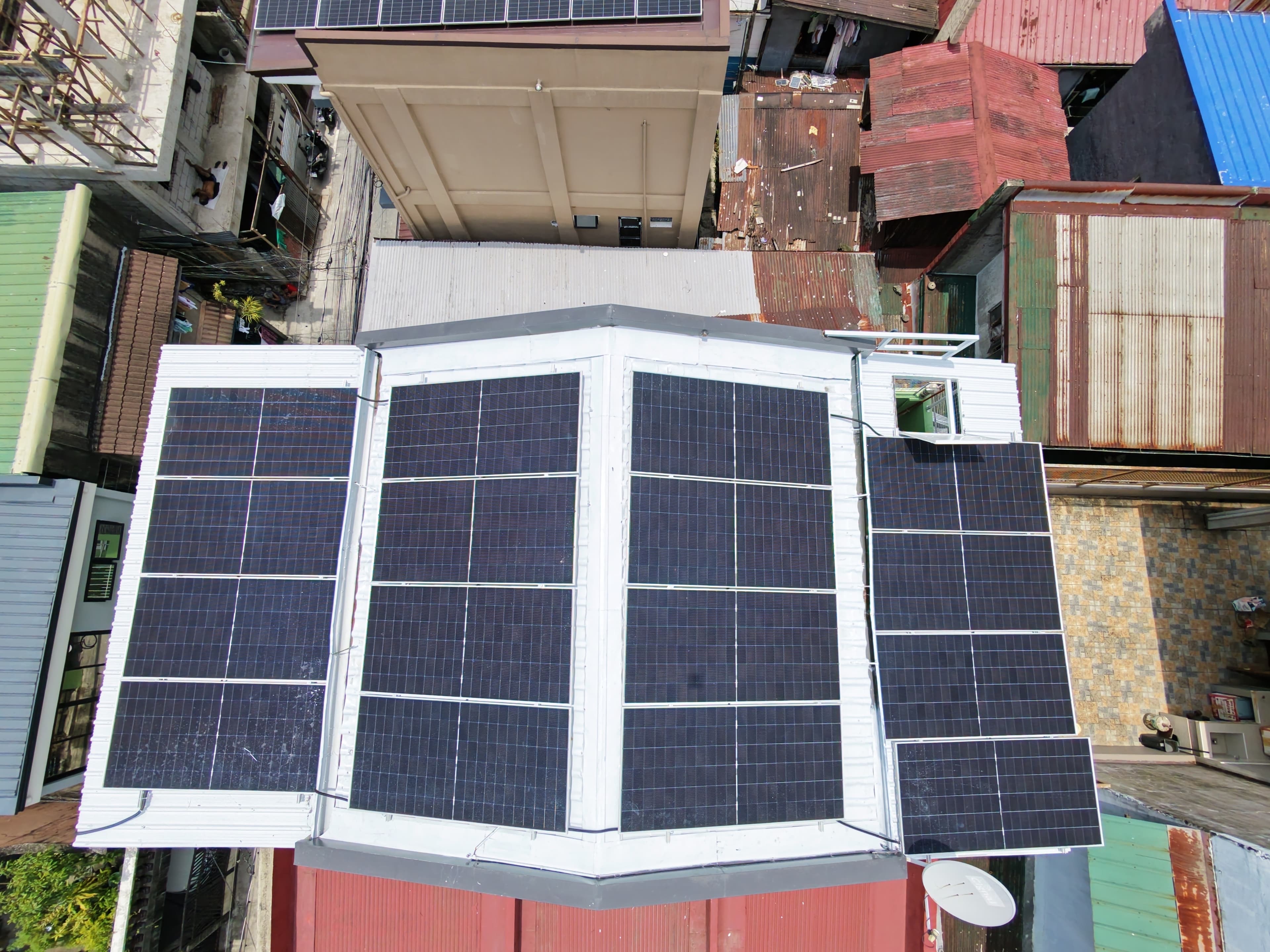 A completed Solarna solar installation on a second home in Marikina.